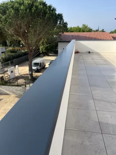 Couvertine en aluminium de 12 mètres